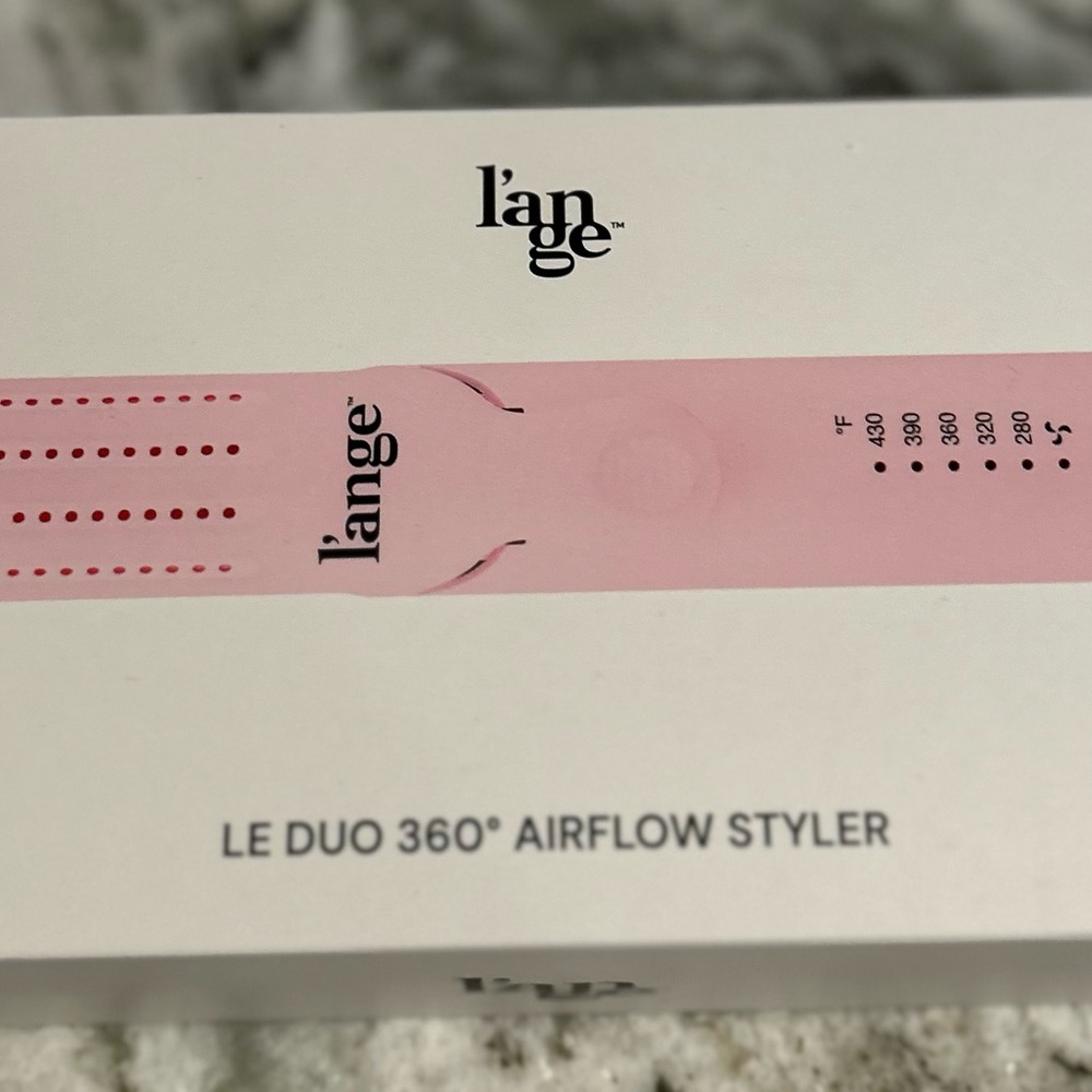 Lange Le Duo 360° Airflow Styler in Soft Pink